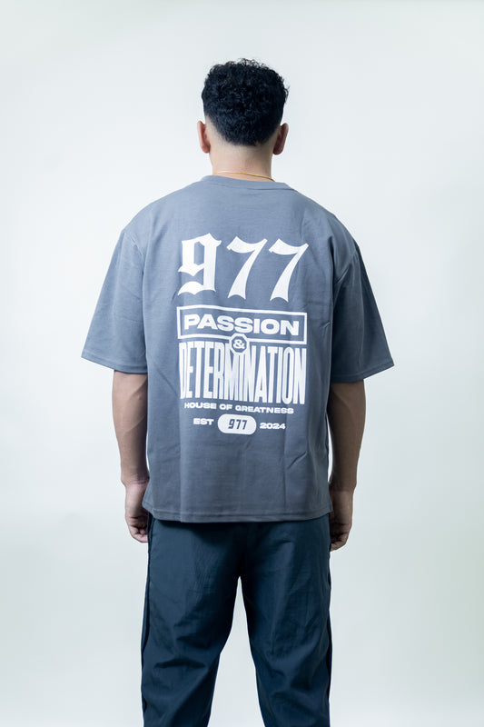 Box Fit T-shirt - 977 House Of Greatness
