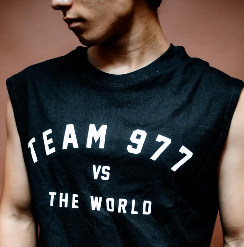 977 vs The World Singlet