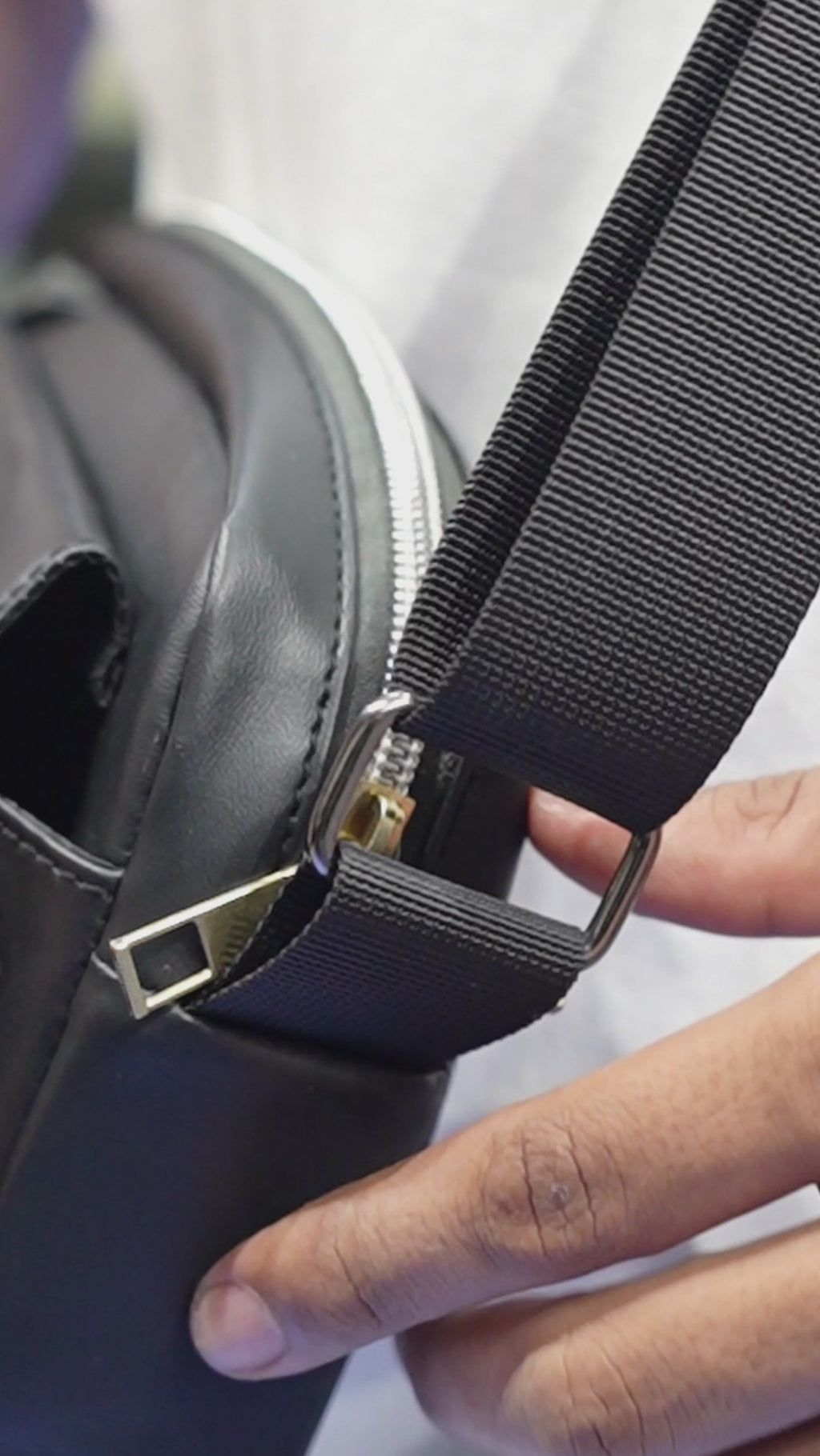 977 Side Bag